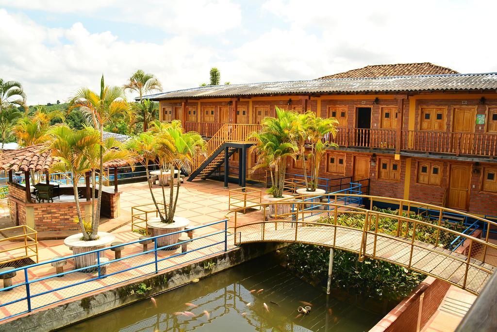 Hotel Campestre Las Bailarinas Armenia  Kültér fotó