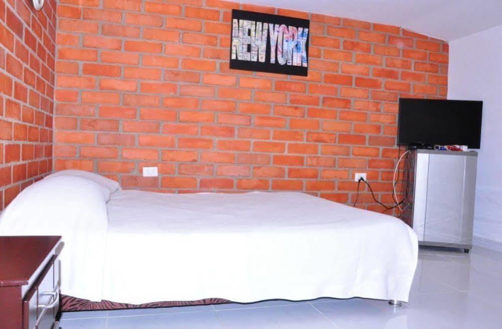 Hotel Campestre Las Bailarinas Armenia  Kültér fotó