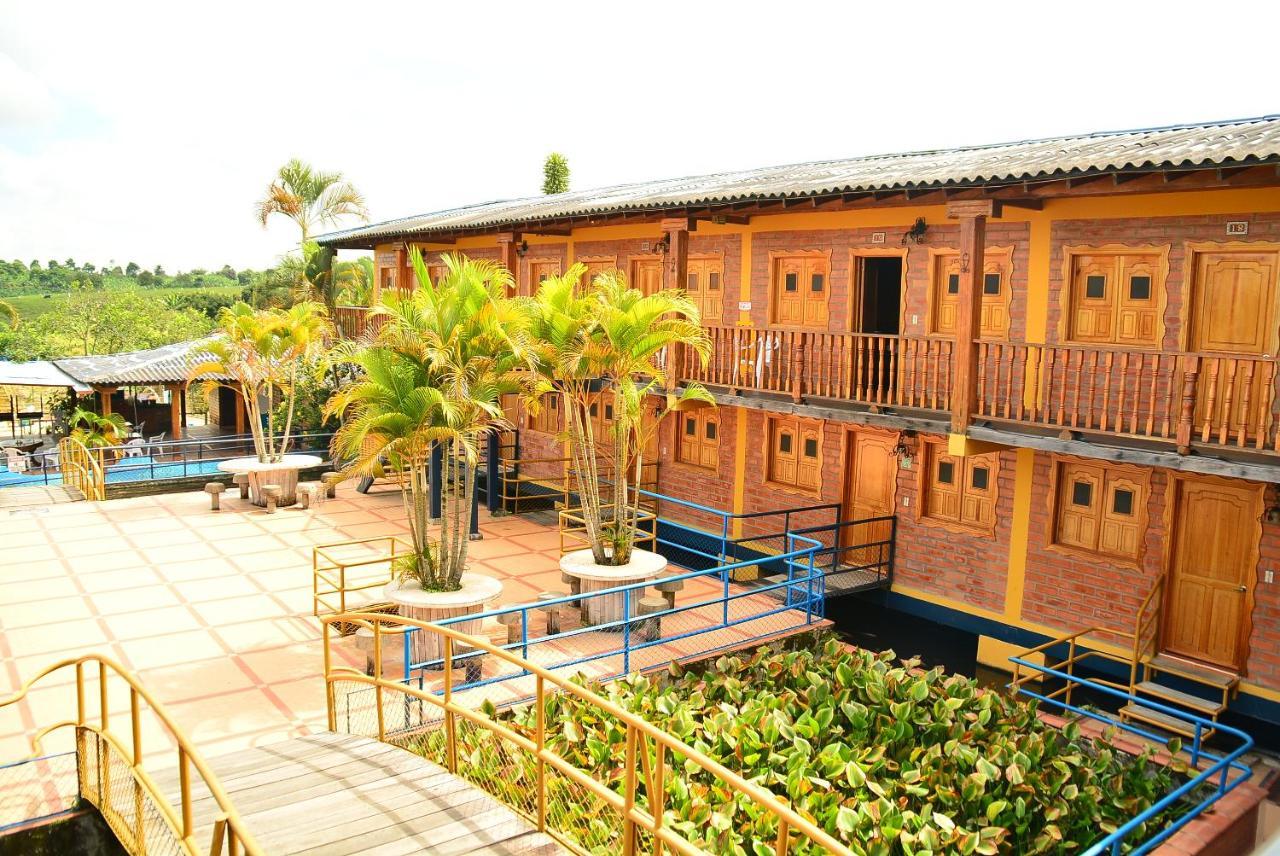 Hotel Campestre Las Bailarinas Armenia  Kültér fotó